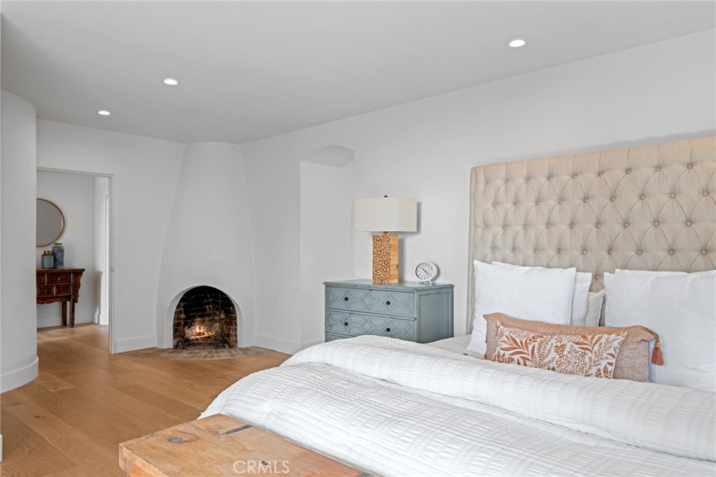 Coast Royal (CR) - Residential Lease