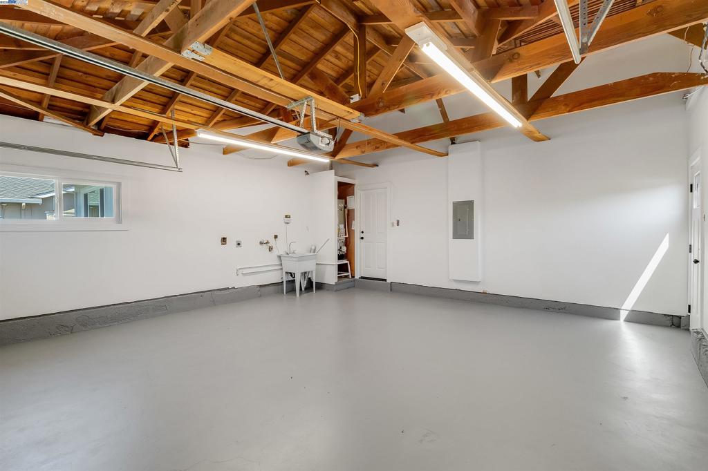 JENSEN TRACT - Residential