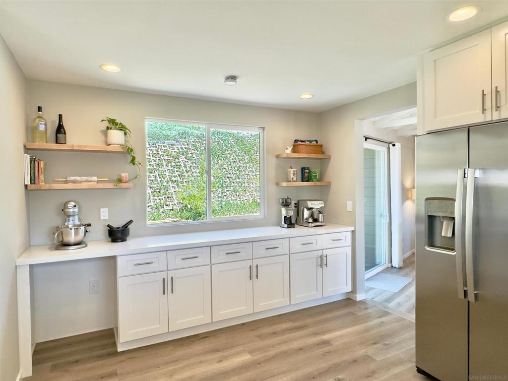 1418 York Dr