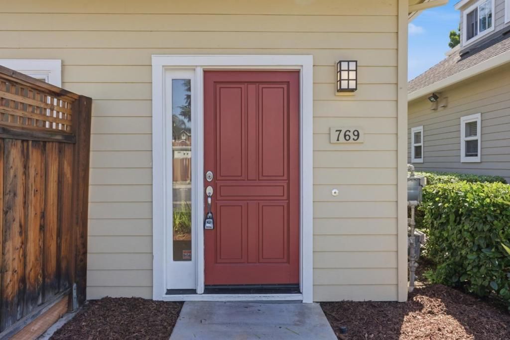 Photo of 769 Bryn Mawr Court, Mountain View, CA 94043 (MLS # ML82049163)