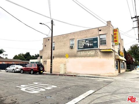 Photo of 6525 Holmes Avenue, Los Angeles, CA 90001 (MLS # 26830215)