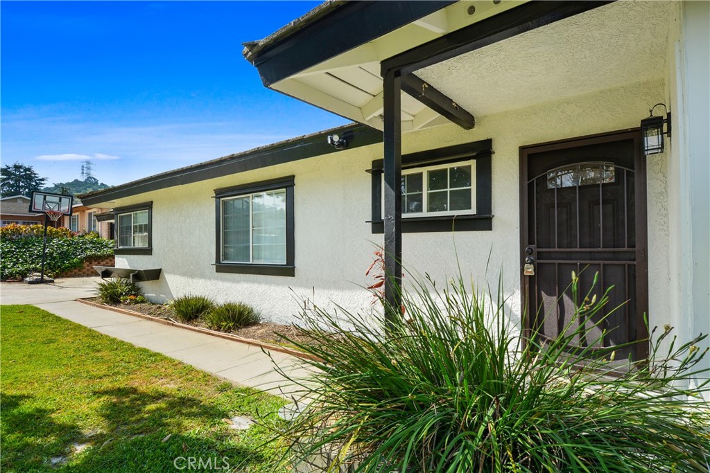 15818 Parkland Drive