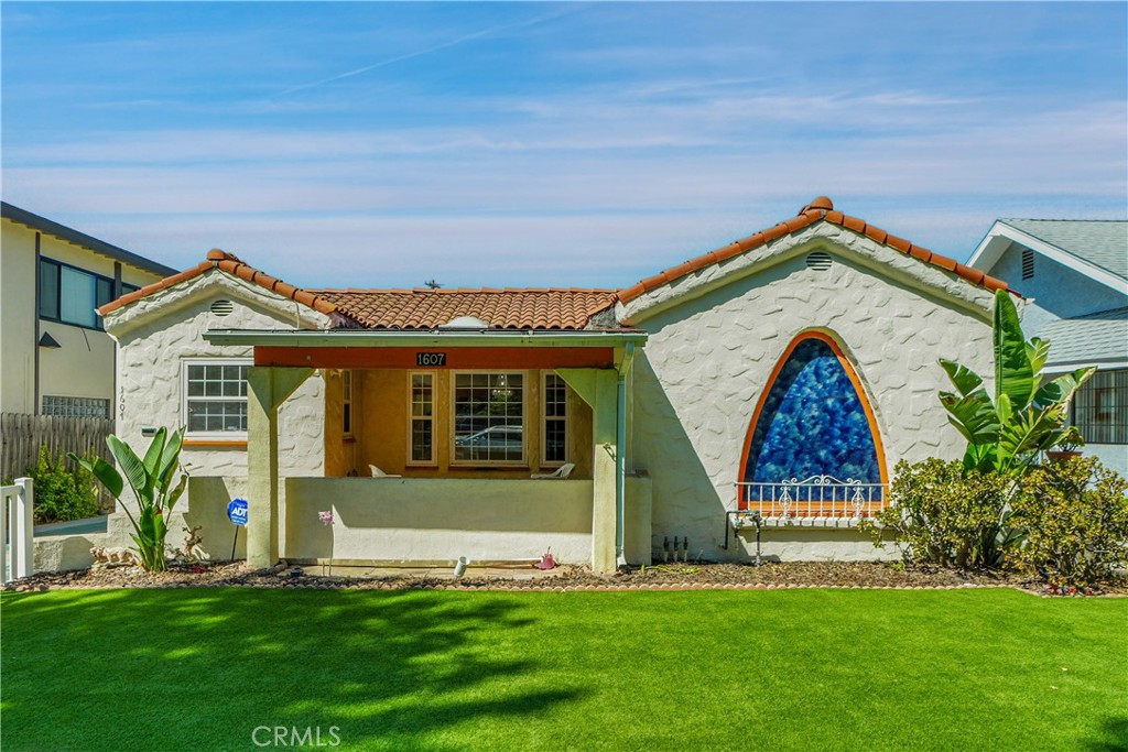 EXCEPTIONAL INVESTMENT OPPORTUNITY! Diamond in the rough fixer-upper offering incredible expansion potential and multiple income streams. This unique Campus Road compound combines classic LA character with endless possibilities for the visionary buyer.
MAIN HOME: 3BR/2BA charming front residence showcases timeless architectural details awaiting restoration. Good size formal living room and dining room plus eating area next to kitchen. 3 good size bedrooms and 2 bath plus separate room for laundry or to expand the kitchen.
ATTACHED UNIT: Features living area, upstairs ensuite bedroom w/ full bath. This versatile space is connected via interior door while also providing an independent exterior access, plus additional room perfect for a 5th bedroom or kitchen and living room. This set up is ideal for college housing, generational living, rental income, or home office suite.
FUTURE ADU & JUNIOR ADU: Substantial detached 2-car garage presents outstanding conversion opportunity (subject to city approvals). Could become 3rd & 4th income unit, artist studio, workshop, or guest quarters.
OUTDOOR FEATURES: Multiple parking spaces, generous lot size for entertaining/expansion due to the large lot size. Exterior patio with open style kitchen could be re-done for maximum entertainment area of all residents.
LOCATION: Prime positioning walking distance to Occidental college offers residential tranquility with easy access to college campus, vibrant cultural/dining scenes. Excellent connectivity while maintaining peaceful neighborhood atmosphere.
INVESTMENT HIGHLIGHTS:
Multiple income potential: main house + attached unit + future ADU's (ADU+JADU)
Flexible living arrangements with connected yet independent spaces
Established neighborhood with strong rental demand
Expansion ready with ample space and existing structures
Owner-user friendly: live in one unit while generating income
Rare opportunity for sophisticated investors or owner-occupants to create exceptional compound while building substantial equity through strategic improvements. Strong bones, prime location, limitless potential.
SOLD AS-IS. Buyers verify all info and conduct due diligence regarding renovation requirements and ADU conversion feasibility. Solar installed and negotiable.