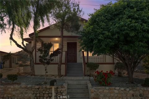Photo of 15464 3rd Street, Victorville, CA 92395 (MLS # OC26092821)