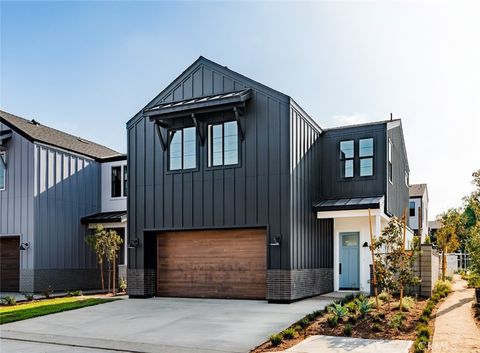 Photo of 18009 Roch Court, Fountain Valley, CA 92708 (MLS # OC25141871)