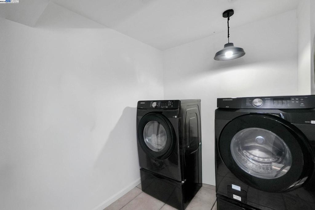 HIGHLANDS - Residential