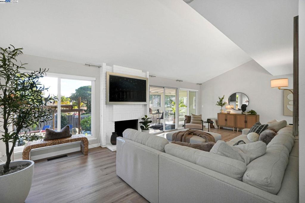 HIGHLANDS - Residential