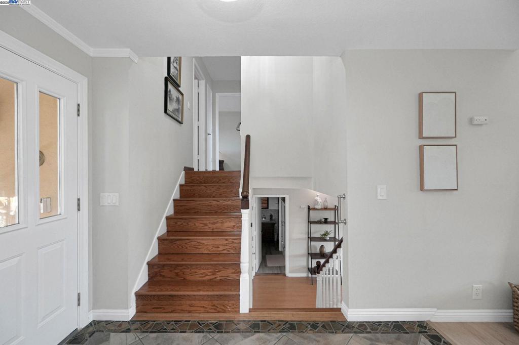 HIGHLANDS - Residential