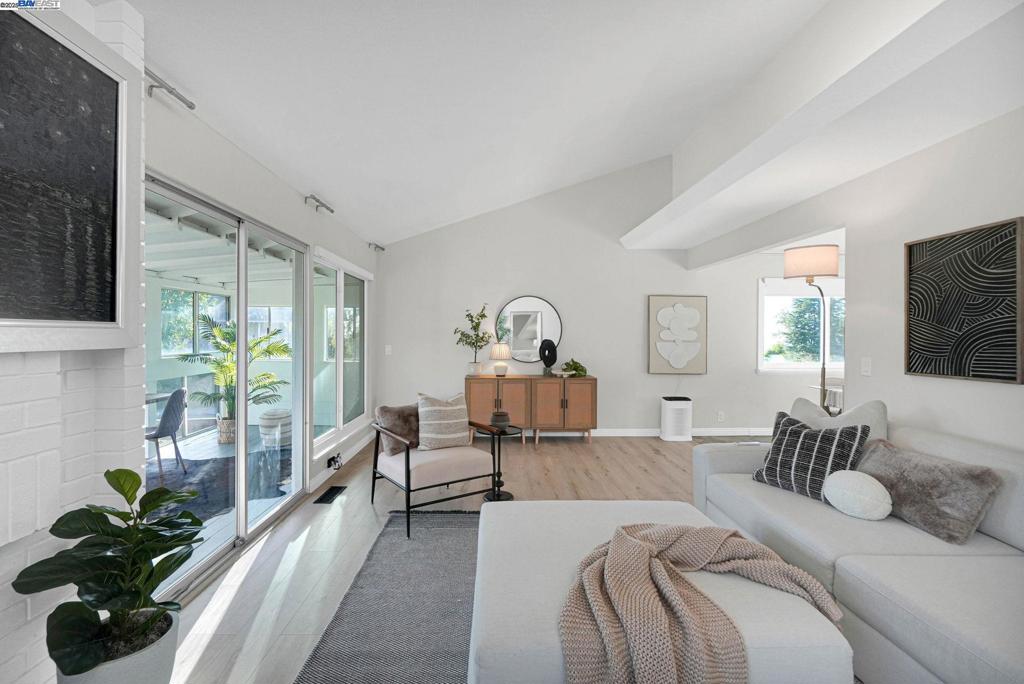 HIGHLANDS - Residential