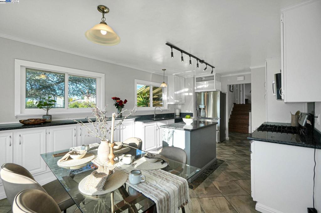 HIGHLANDS - Residential