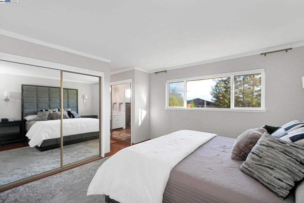 HIGHLANDS - Residential