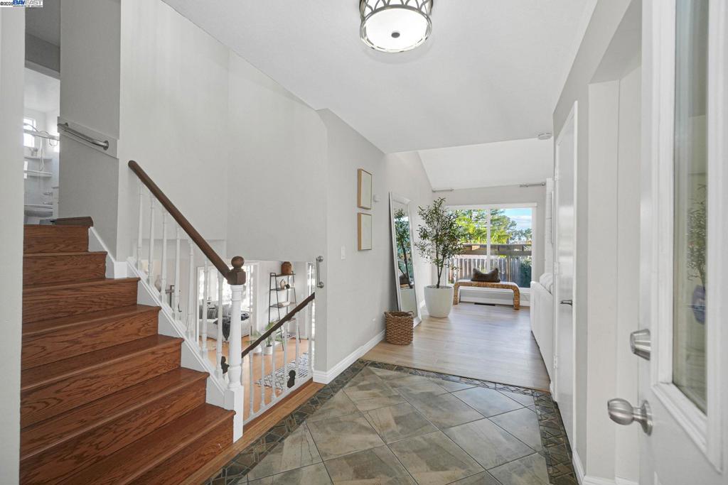 HIGHLANDS - Residential