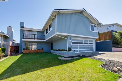 Photo of 2575 Bantry Lane Ln, South San Francisco, CA 94080 (MLS # 41110249) Photo of 2575 Bantry Lane Ln, South San Francisco, CA 94080 (MLS # 41110249)
