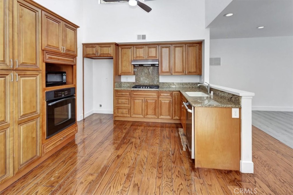 Woods (TW) - Residential Lease