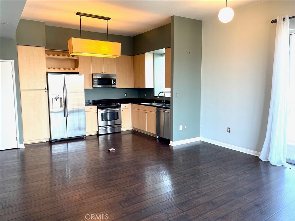 Downtown (DT) - Residential