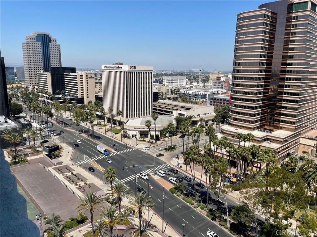 Downtown (DT) - Residential