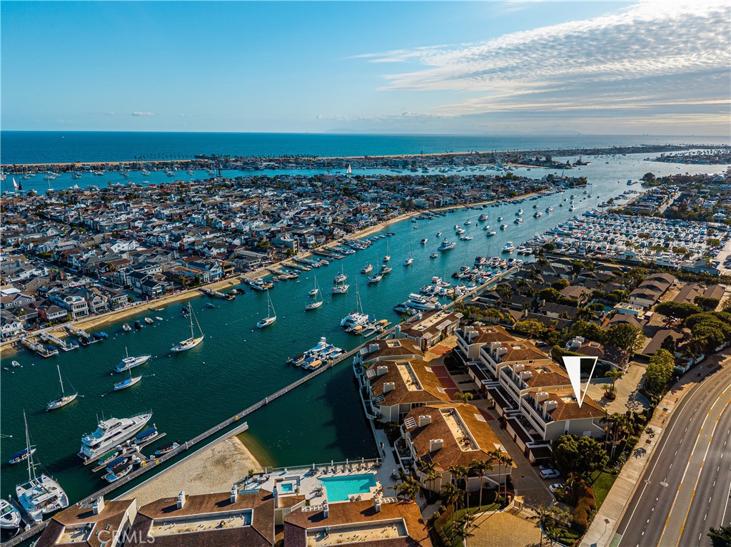 994 Bayside Cove
