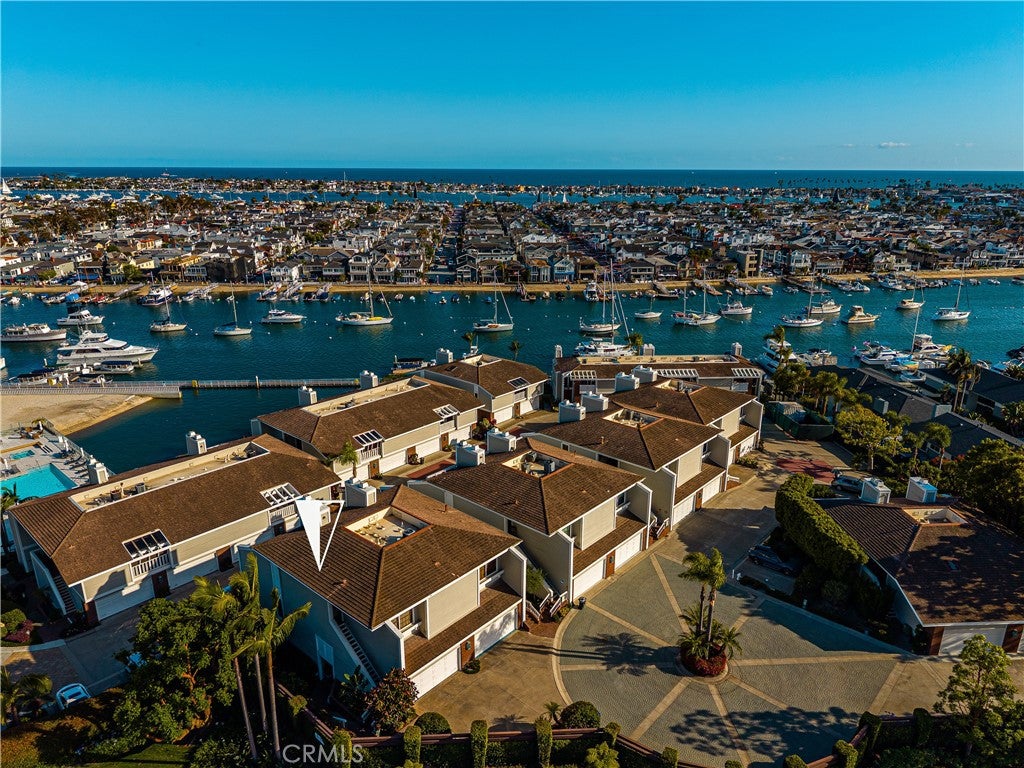 994 Bayside Cove
