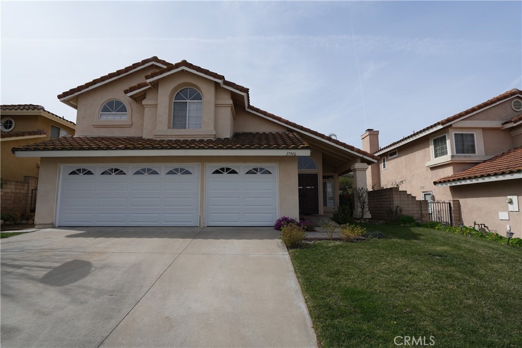 17916 Via Casitas