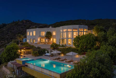Photo of 9980 Houston RD, Malibu, CA 90265 (MLS # SR26167275)