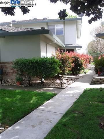 Ready to rent! Peaceful 2BR condo on a tree lined cul-de-sac in Pleasanton. This two-story unit offers 900 sqft. of living space with 2 bedrooms, 1 bathroom and 1 reserved carport space. Flooring consists of carpet and linoleum throughout. The kitchen comes equipped with refrigerator, gas stove/oven and dishwasher. An exposed brick wall set behind the stairs adds a unique charm to the downstairs living area. Additional amenities: unit is a part of a 4-plex, coin operated washer & dryer, air conditioning, access to community pool, picnic area and play ground. Easy freeway access to I-580 & I-680. Just minutes away from downtown Pleasanton where you can enjoy local restaurants, farmer's market and shopping. This condo is ready for you! INFORMATION IS DEEMED RELIABLE, BUT IS NOT GUARANTEED!