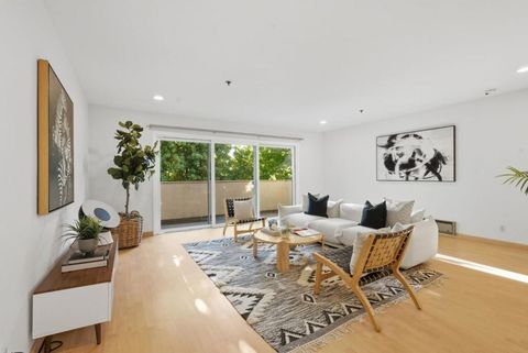 Photo of 405 91st Street #27, Daly City, CA 94015 (MLS # ML82043923)