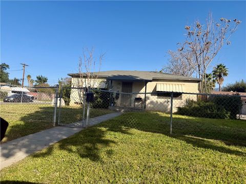 Photo of 202 E 18th St, San Bernardino, CA 92404 (MLS # IG26042906)