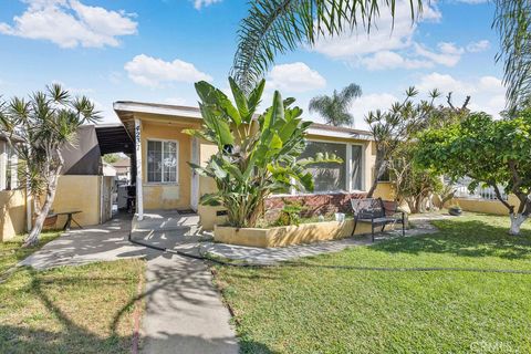 Photo of 4237 Abbott Rd Rd, Lynwood, CA 90262 (MLS # IG26062952)