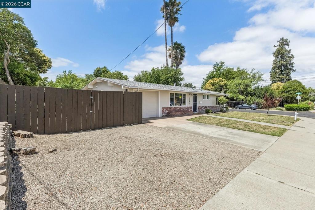 2342 Gehringer Dr