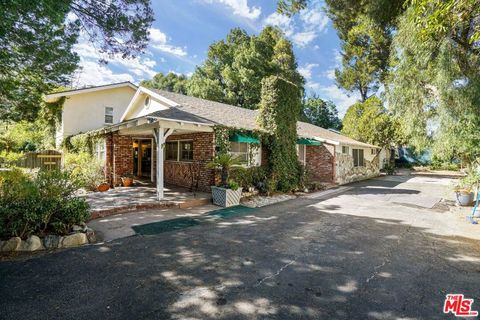 5509 Oakdale Avenue Woodland Hills CA 91364