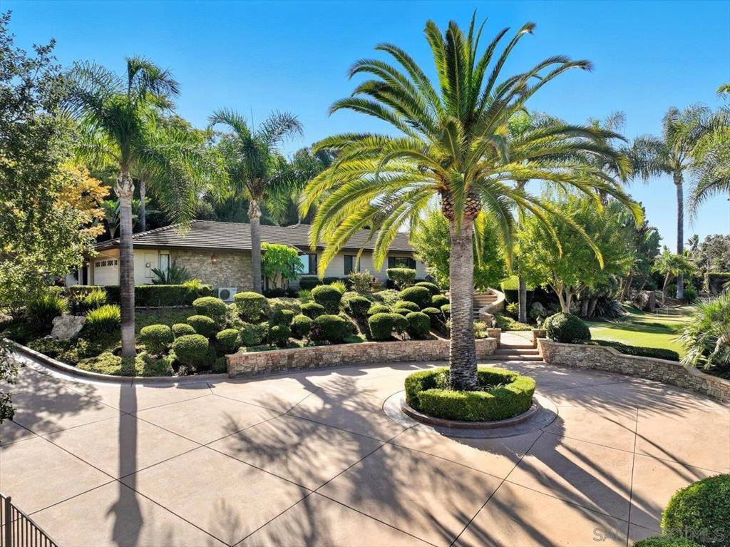 2927 Circle Drive