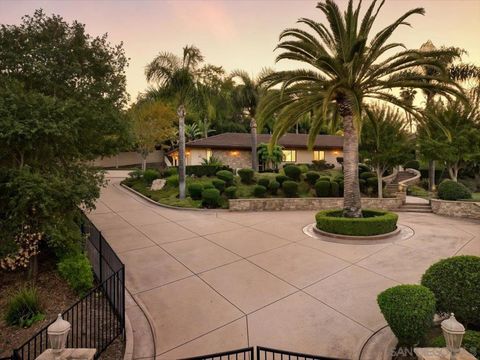 2927 Circle Drive Escondido CA 92029