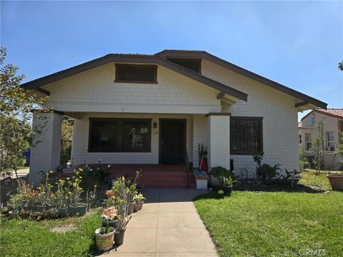 Photo of 579 16th St, San Bernardino, CA 92405 (MLS # IG26068159)