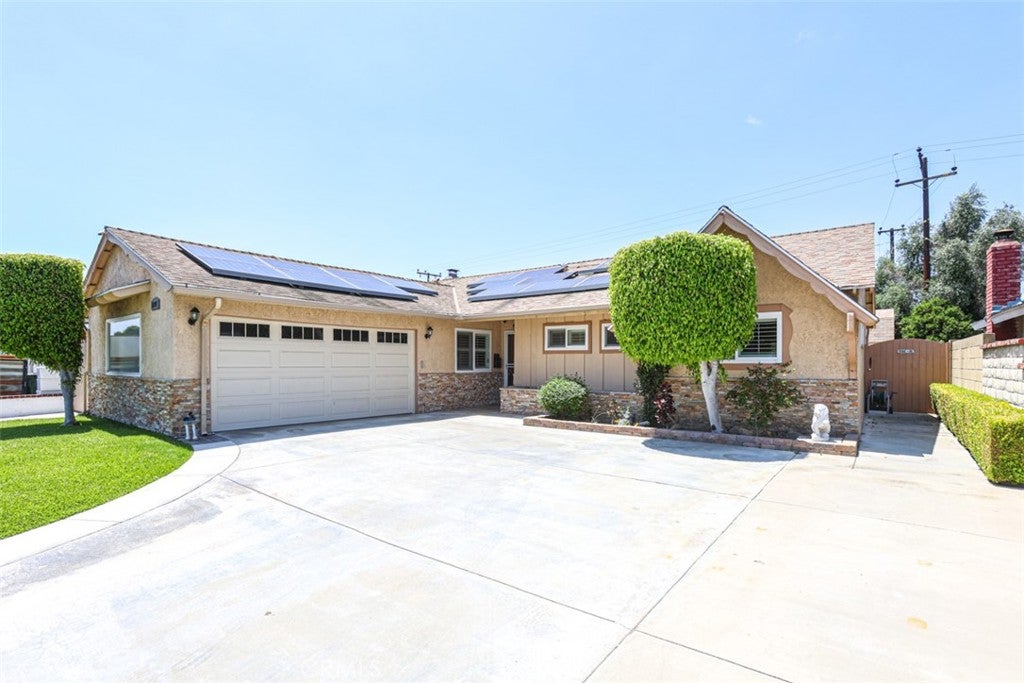 16327 San Gabriel