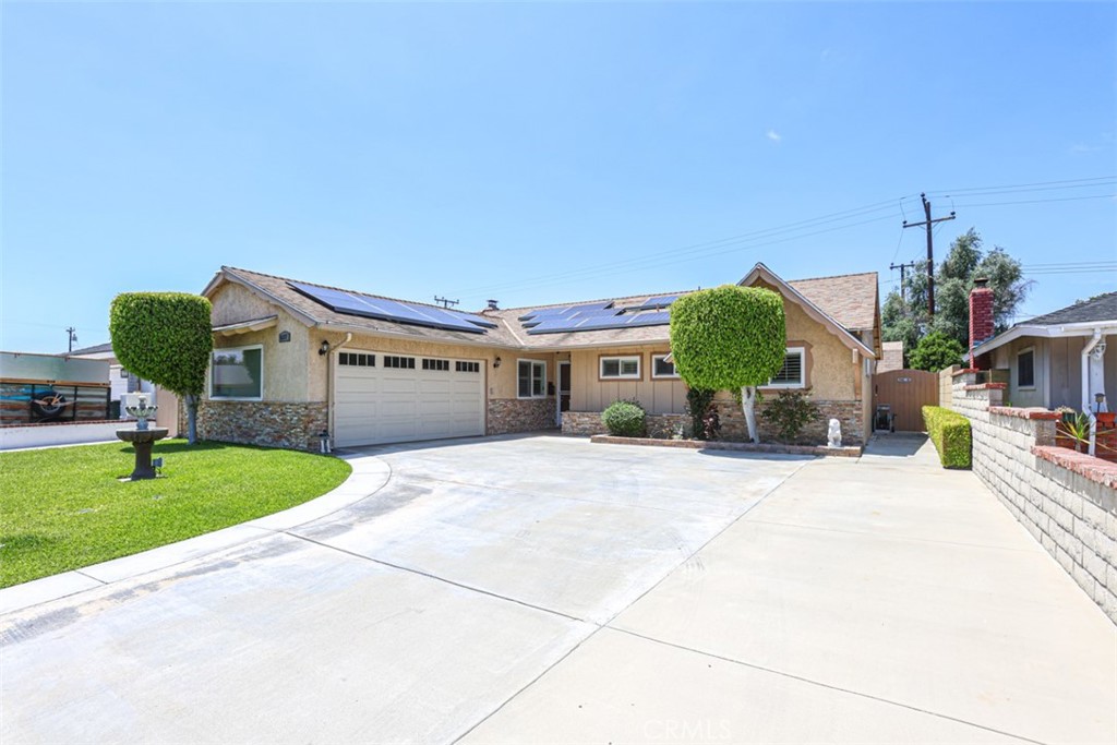 16327 San Gabriel