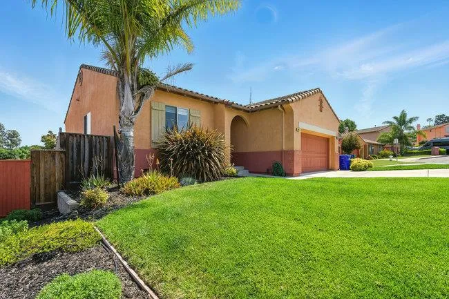 Hayward, California 94541, United States, 4 Bedrooms Bedrooms, ,3 BathroomsBathrooms,Residential,Active,212758