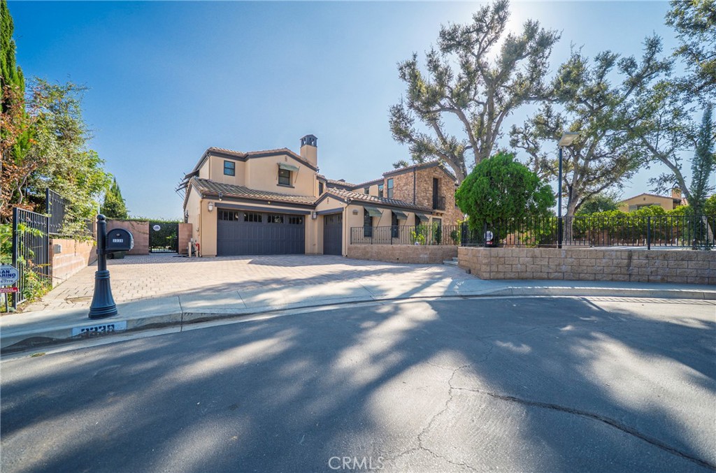 Properties 1 3338 Palermo Ct