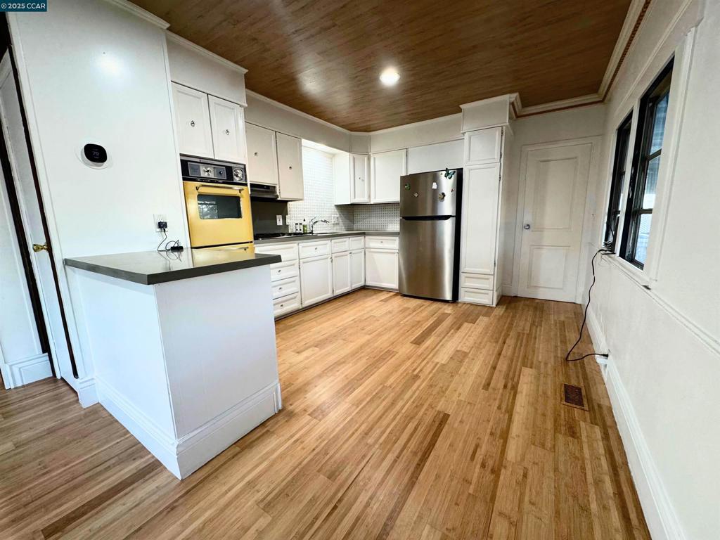 BAY POINTE - Manufactured In Park