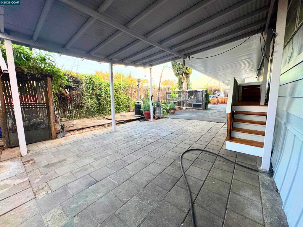 BAY POINTE - Manufactured In Park