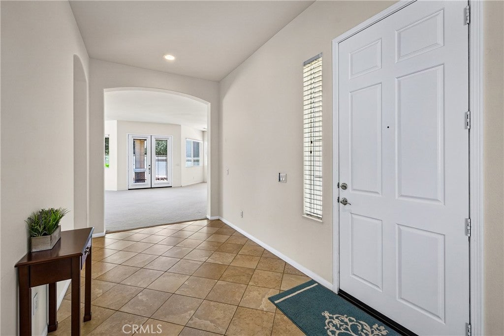 860 Annandale Road