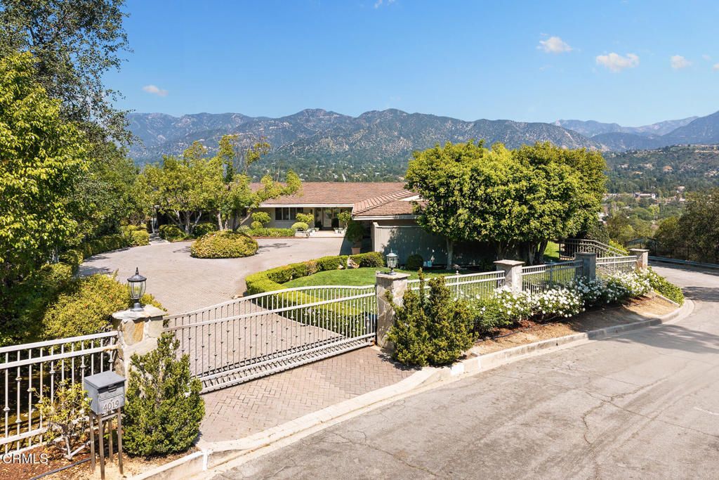 Photo of 4019 Forest Hill Drive, La Canada Flintridge, CA 91011 (MLS # P1-26614)