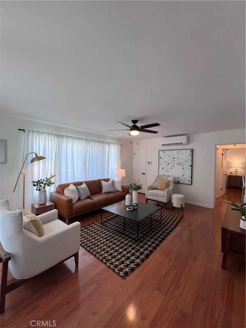Photo of 5536 Linden Avenue, Long Beach, CA 90805 (MLS # OC26191516)