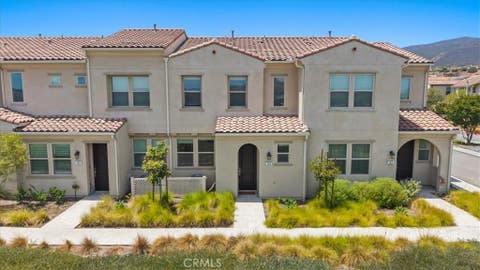 Photo of 4105 Cameron Way #103, Corona, CA 92883 (MLS # TR26151889)