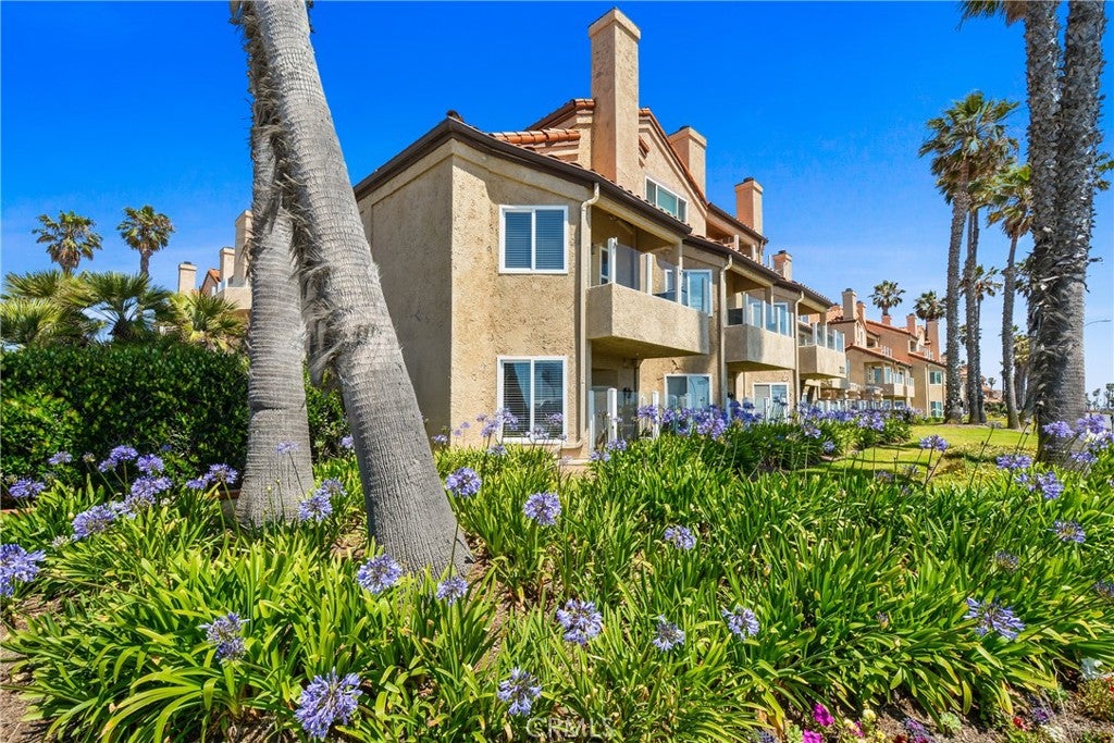 2000 Pacific Coast HWY APT 308