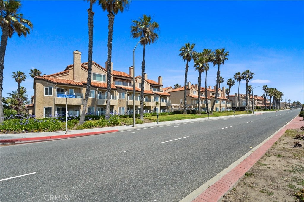 2000 Pacific Coast HWY APT 308