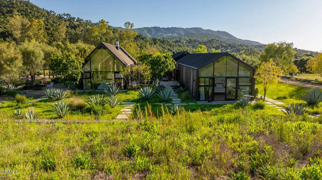 Ojai, California 93023, United States, 5 Bedrooms Bedrooms, ,5 BathroomsBathrooms,Residential,Active,201488