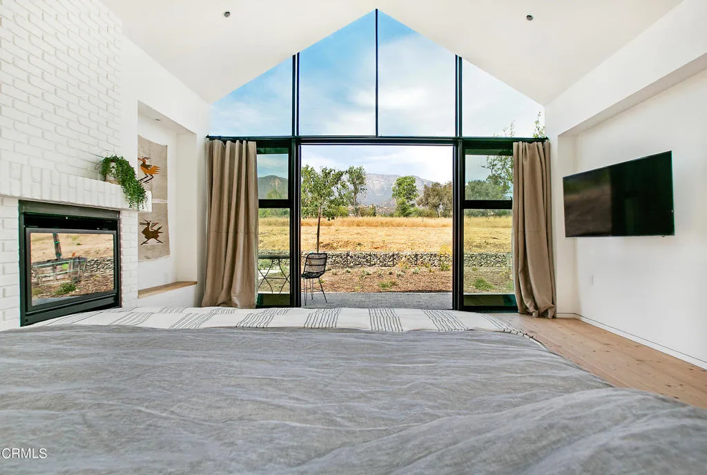 Ojai, California 93023, United States, 5 Bedrooms Bedrooms, ,5 BathroomsBathrooms,Residential,Active,201488