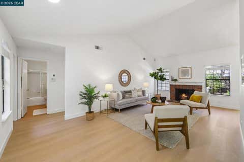 Tiny photo for 1129 Sunshine Circle CIR, Danville, CA 94506 (MLS # 41142092)