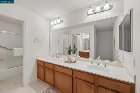 Tiny photo for 1129 Sunshine Circle CIR, Danville, CA 94506 (MLS # 41142092)