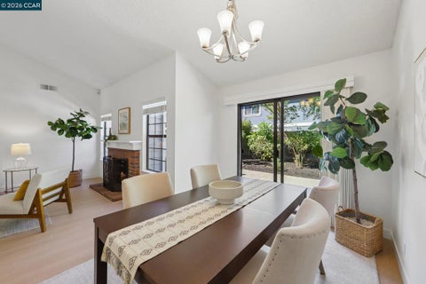 Tiny photo for 1129 Sunshine Circle CIR, Danville, CA 94506 (MLS # 41142092)
